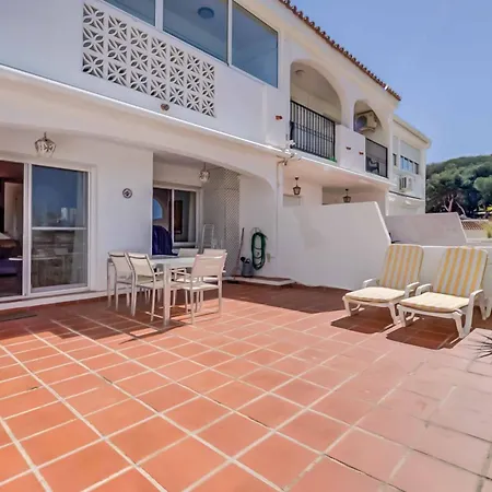 128 - Beautiful Townhouse With Pool,