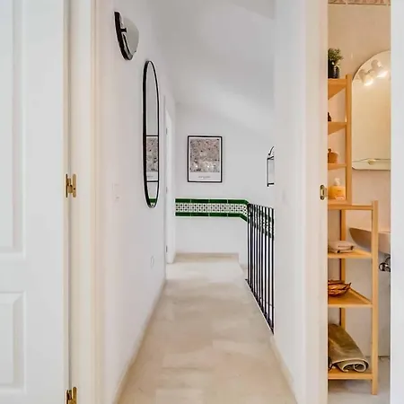Apartment 128 - Beautiful Townhouse With Pool, Benalmadena