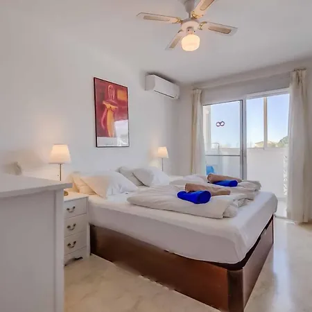 Apartment 128 - Beautiful Townhouse With Pool,