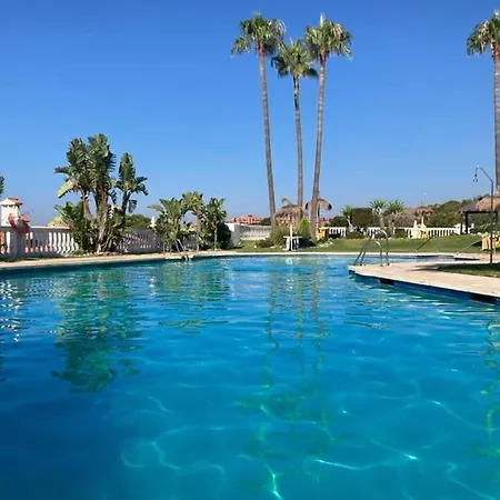 128 - Beautiful Townhouse With Pool, * Benalmádena